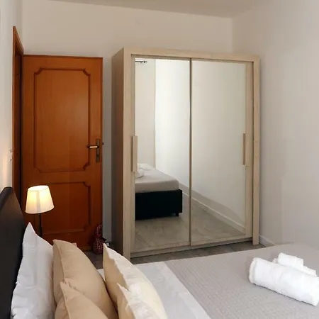 Apartment Alkira